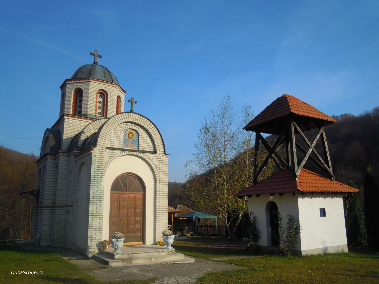 manastir sarinac